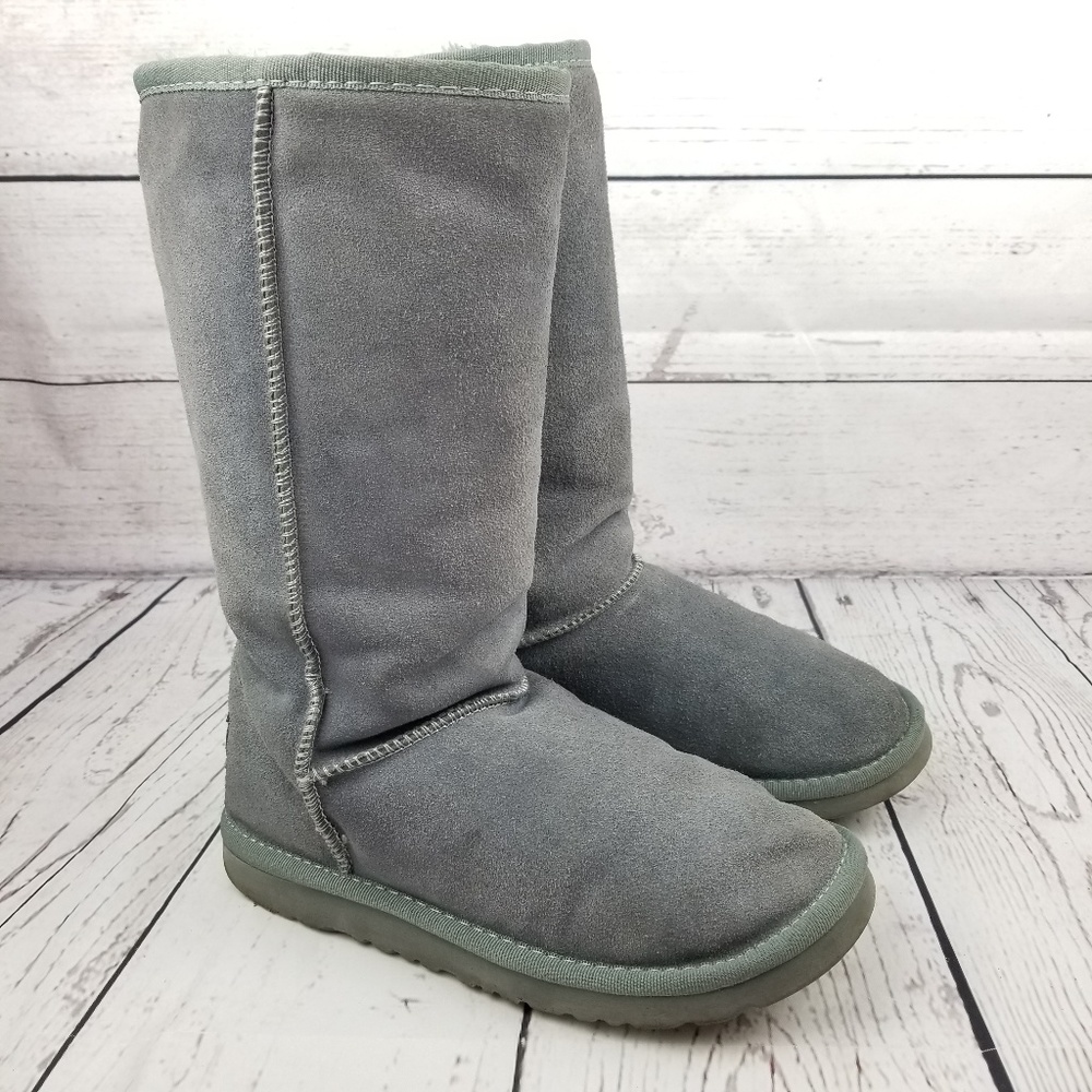 ***SoldUGG Classic Tall Sherling Boot - Picture 2 of 6